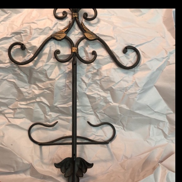 Plate Stand Holder for Wall Hanging Display Rack Hanger Metal Easel 29.5”x13”x2” - Picture 4 of 11